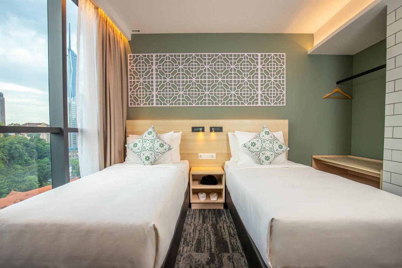 ซานตา แกรนด์ ซิกเนเจอร์ กัวลาลัมเปอร์ Hotel ภายนอก รูปภาพ