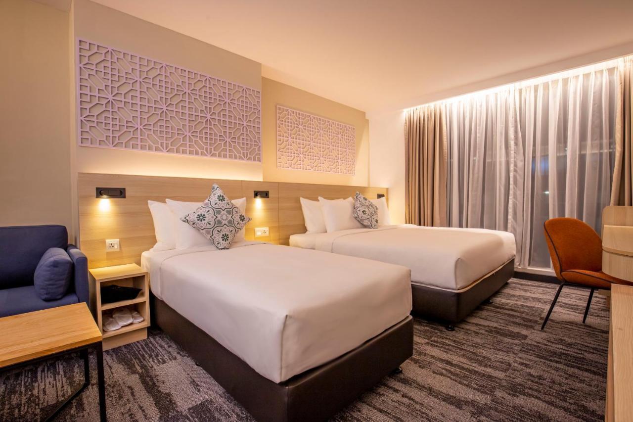 ซานตา แกรนด์ ซิกเนเจอร์ กัวลาลัมเปอร์ Hotel ภายนอก รูปภาพ