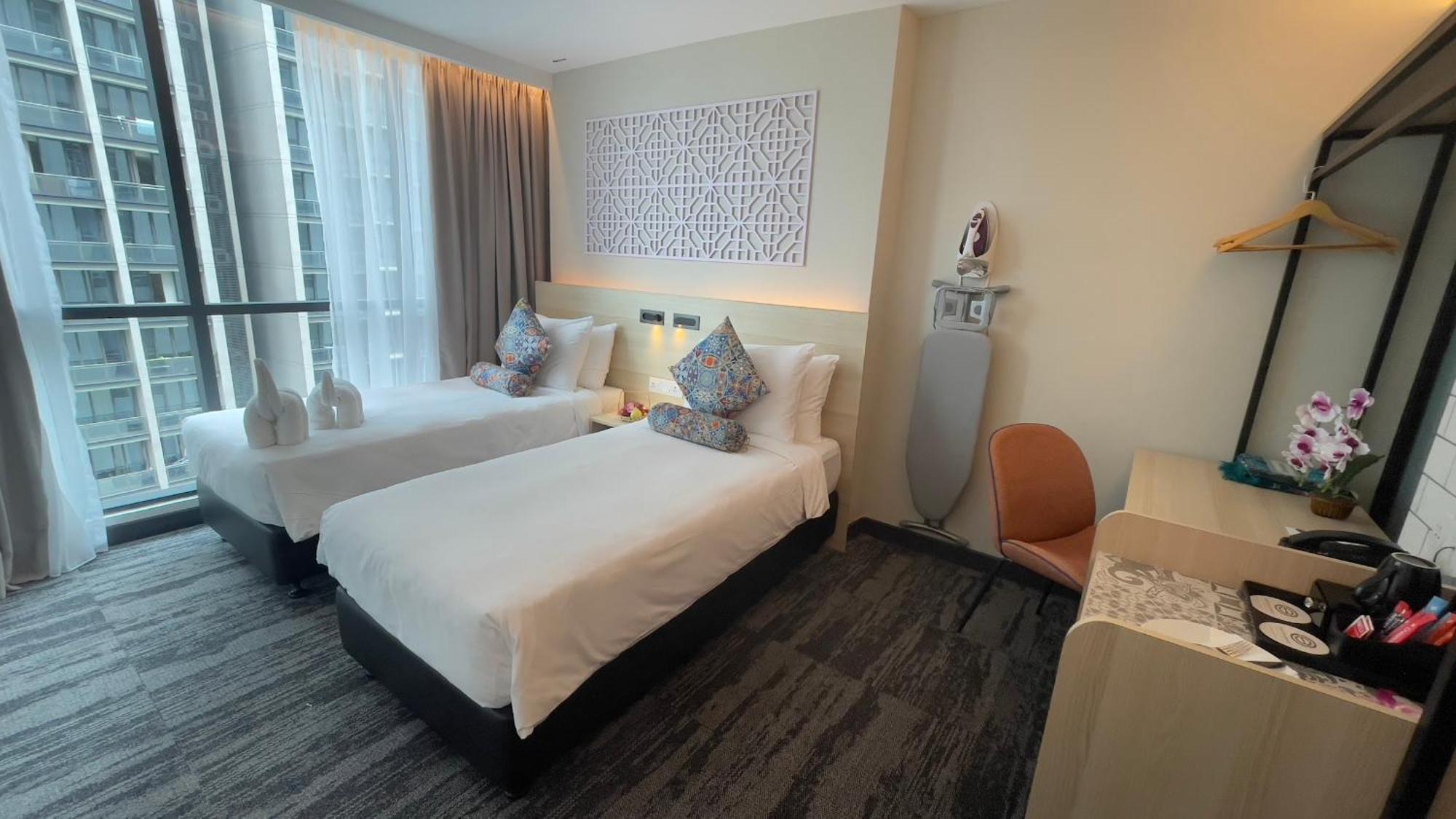ซานตา แกรนด์ ซิกเนเจอร์ กัวลาลัมเปอร์ Hotel ภายนอก รูปภาพ